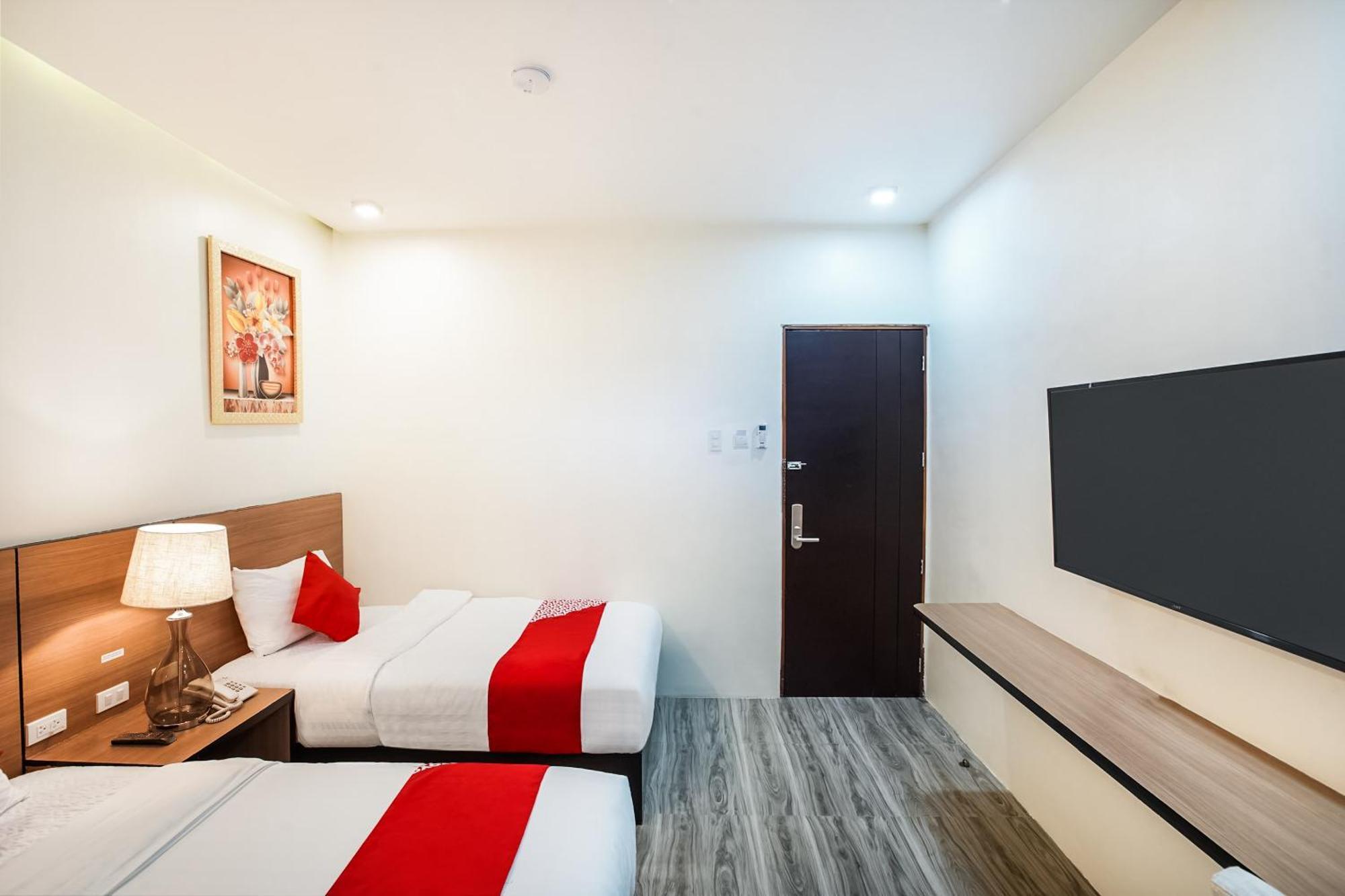 Oyo 489 Casa Mia Hotel Suites General Santos City Exterior foto